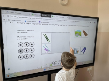 4d927528-a9d4-44cb-ba30-4590385a4c68